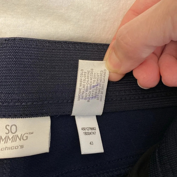 Chicos Navy Blue Pants - Picture 9 of 10